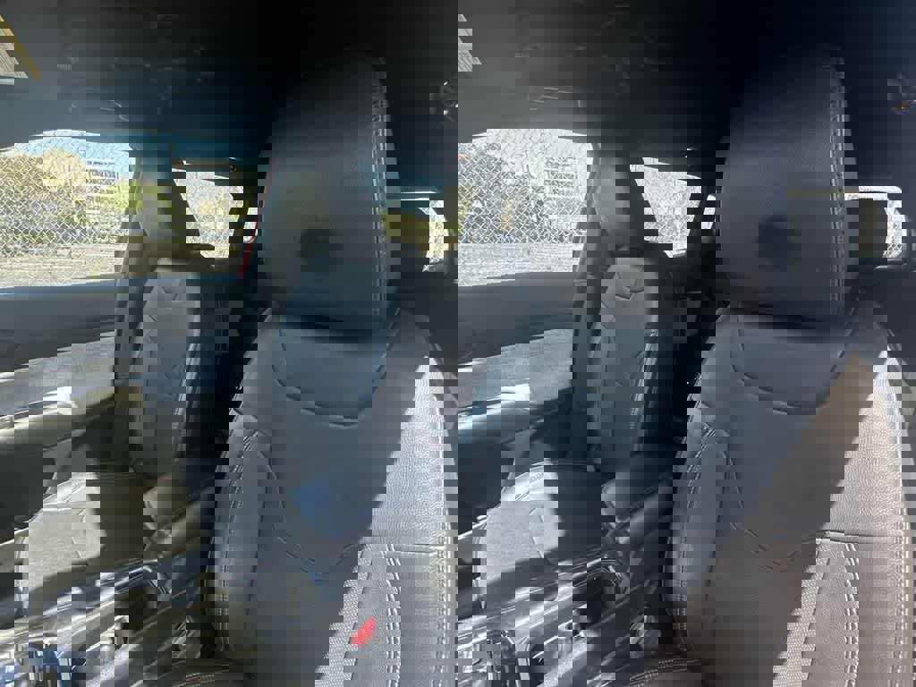 Used 2023 Jeep Compass Latitude image 14