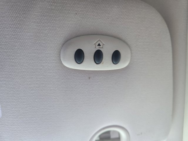 Used 2010 Chrysler Town & Country Touring image 20