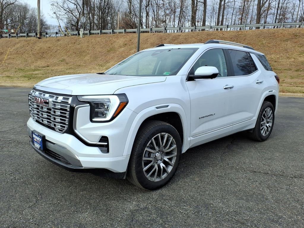 Used 2026 GMC Terrain Denali image 8