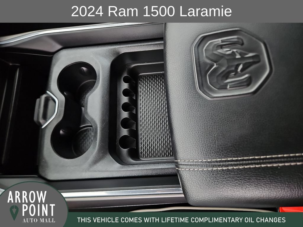 Used 2024 RAM 1500 Laramie AWD/4WD image 28