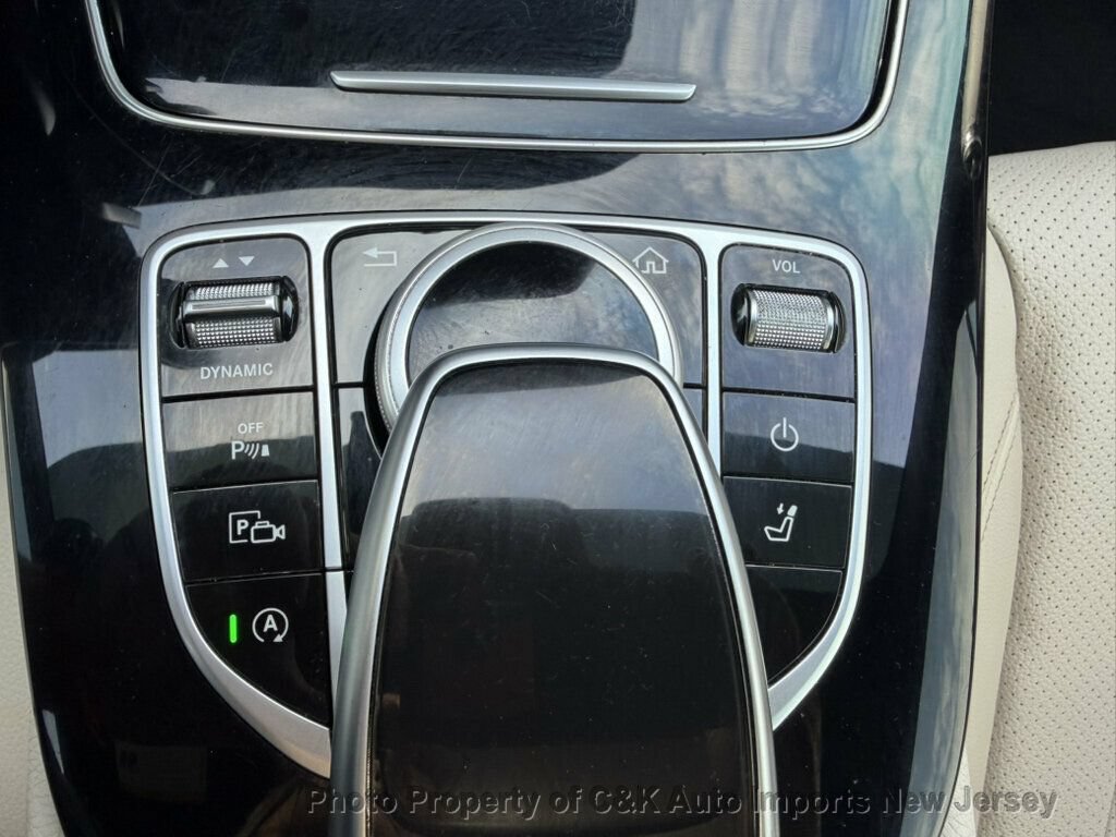 Used 2018 Mercedes-Benz E 400 4MATIC Wagon w/ Premium 2 Package (Q02) image 28