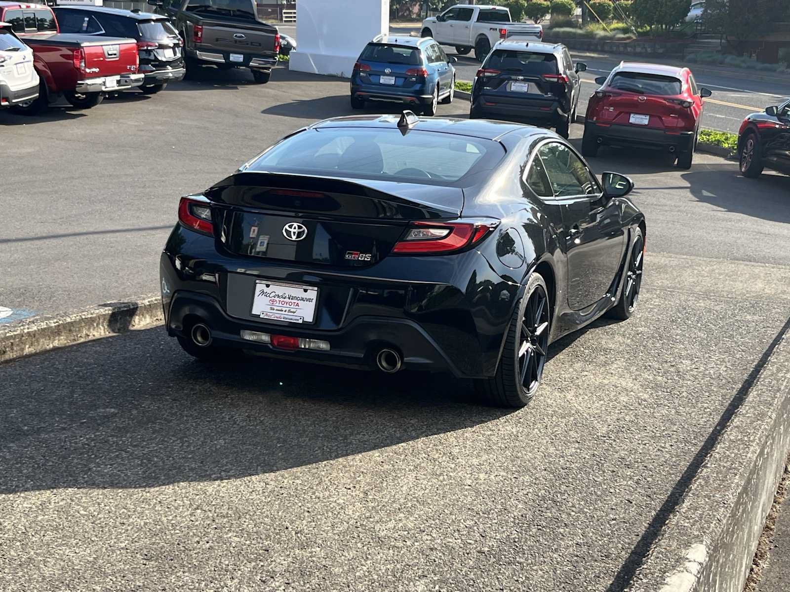 Certified 2023 Toyota GR86 Premium RWD image 7