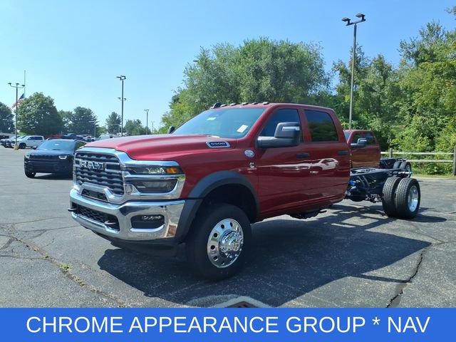 New 2026 RAM 5500 Tradesman AWD/4WD image 3