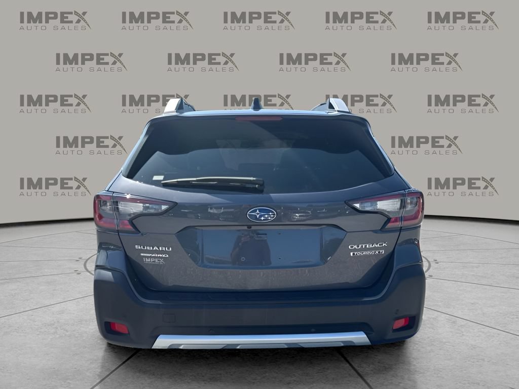 Used 2025 Subaru Outback Touring XT AWD/4WD image 4