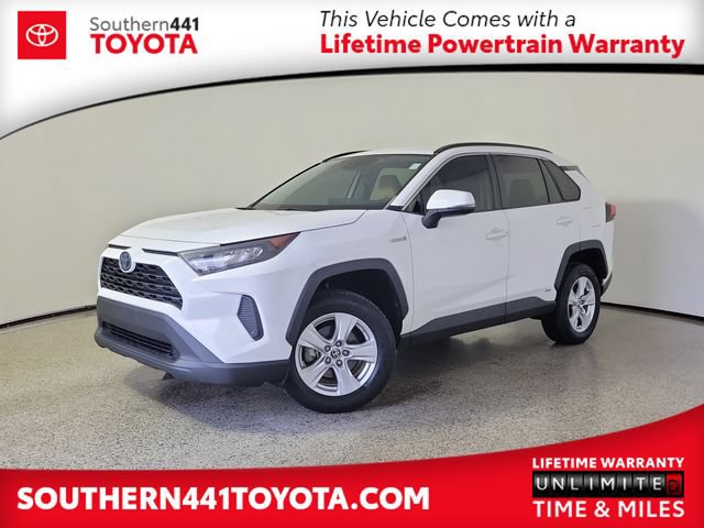 Used 2021 Toyota RAV4 LE AWD/4WD video 1