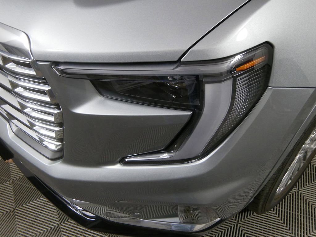 Used 2024 GMC Acadia Denali w/ Super Cruise Package image 9