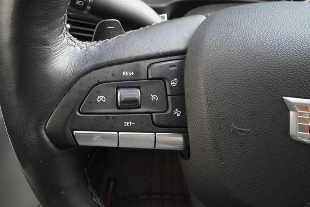 Used 2023 Cadillac XT4 Premium Luxury w/ Cold Weather Package FWD image 15
