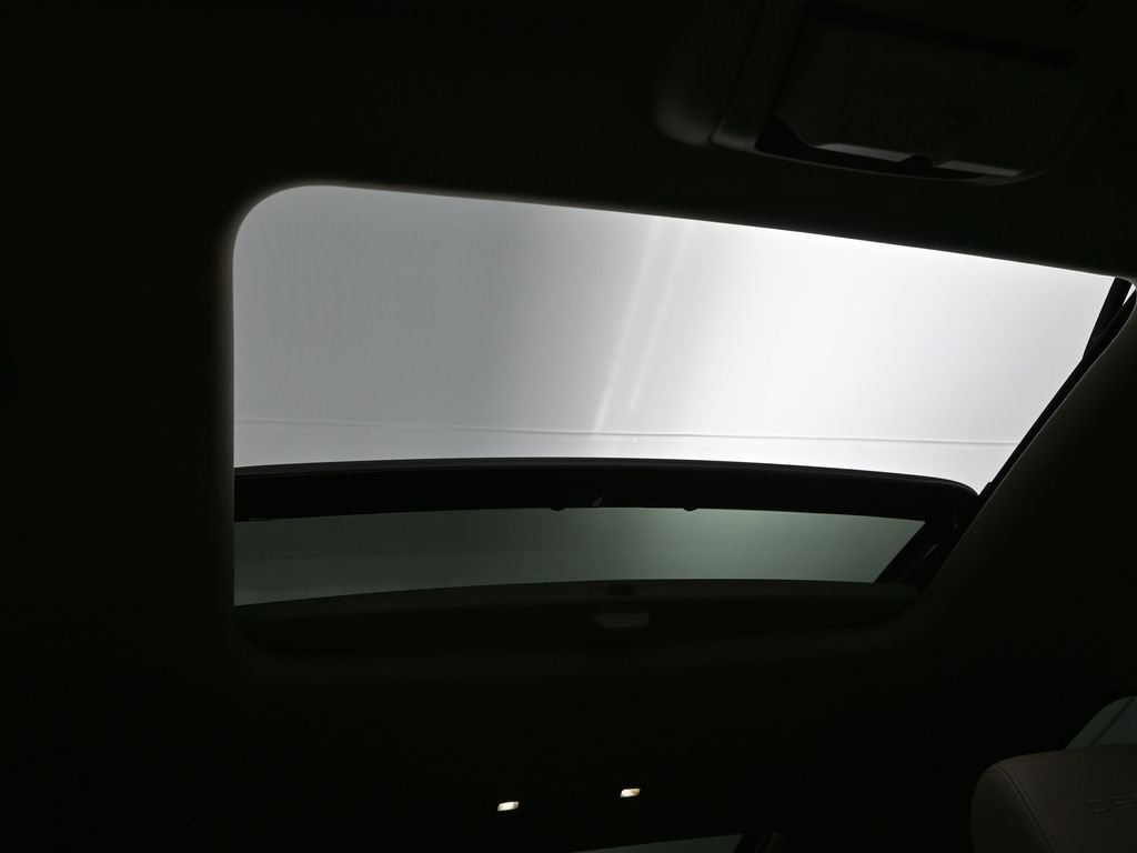 Used 2019 GMC Acadia Denali w/ Technology Package image 25