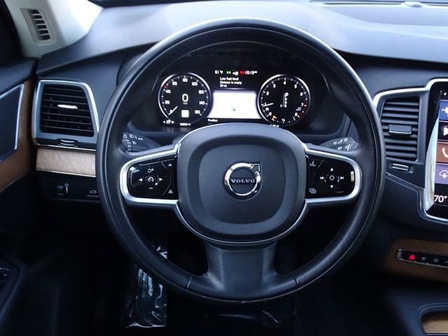Used 2022 Volvo XC90 T6 Momentum w/ Climate Package image 23