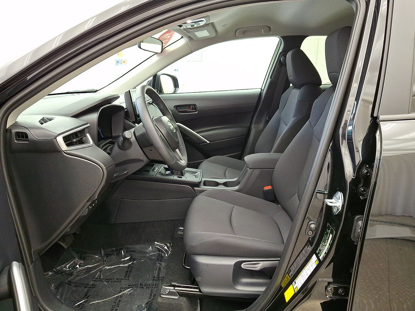 Certified 2026 Toyota Corolla Cross LE AWD/4WD image 11