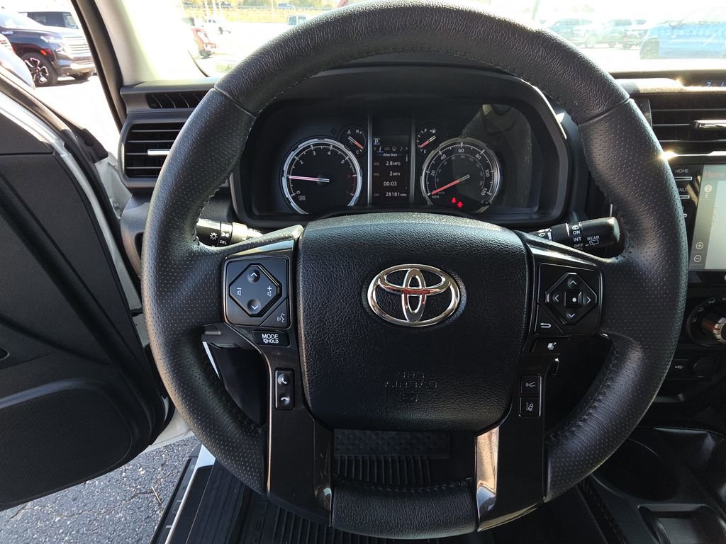 Used 2023 Toyota 4Runner TRD Off-Road image 17