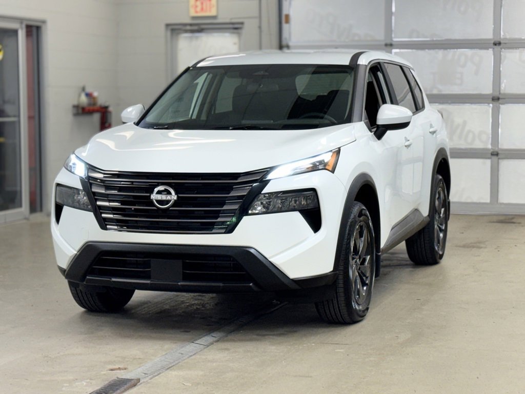 New 2026 Nissan Rogue SV image 3