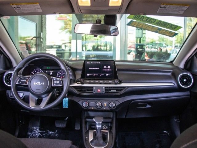 Used 2023 Kia Forte LXS image 15