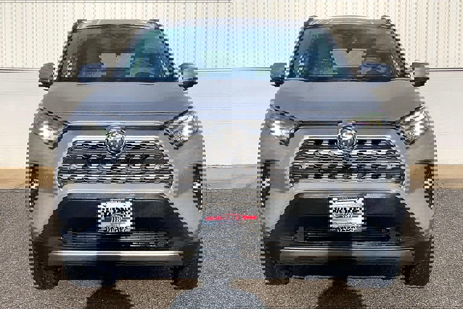 Used 2025 Toyota RAV4 Limited image 3