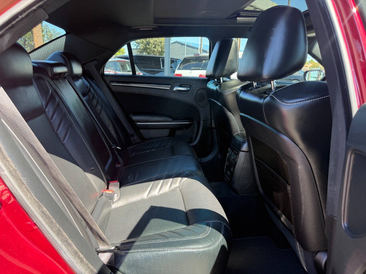 Used 2023 Chrysler 300 C RWD image 13