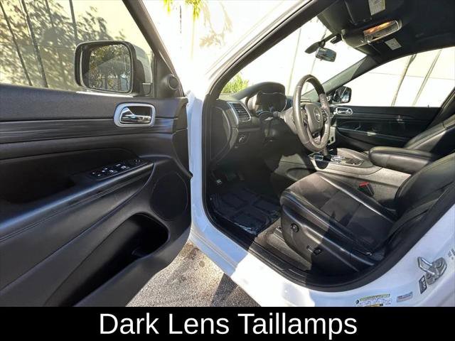 Certified 2021 Jeep Grand Cherokee Laredo X AWD/4WD image 15