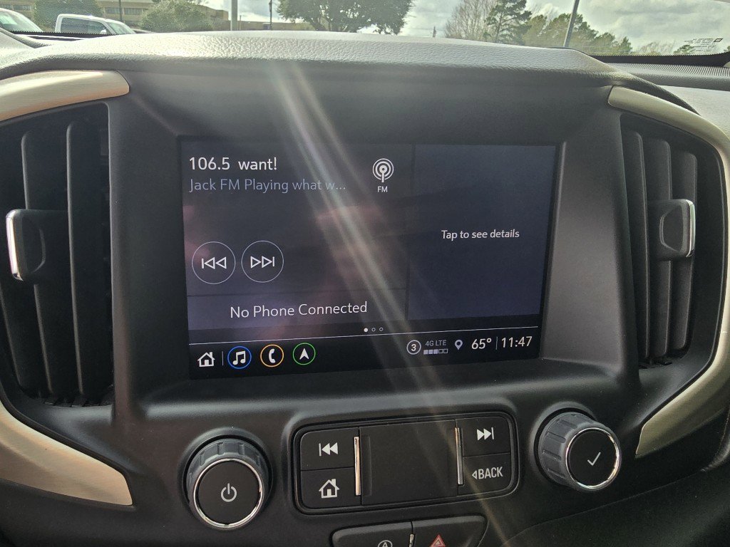 Used 2024 GMC Terrain Denali image 28