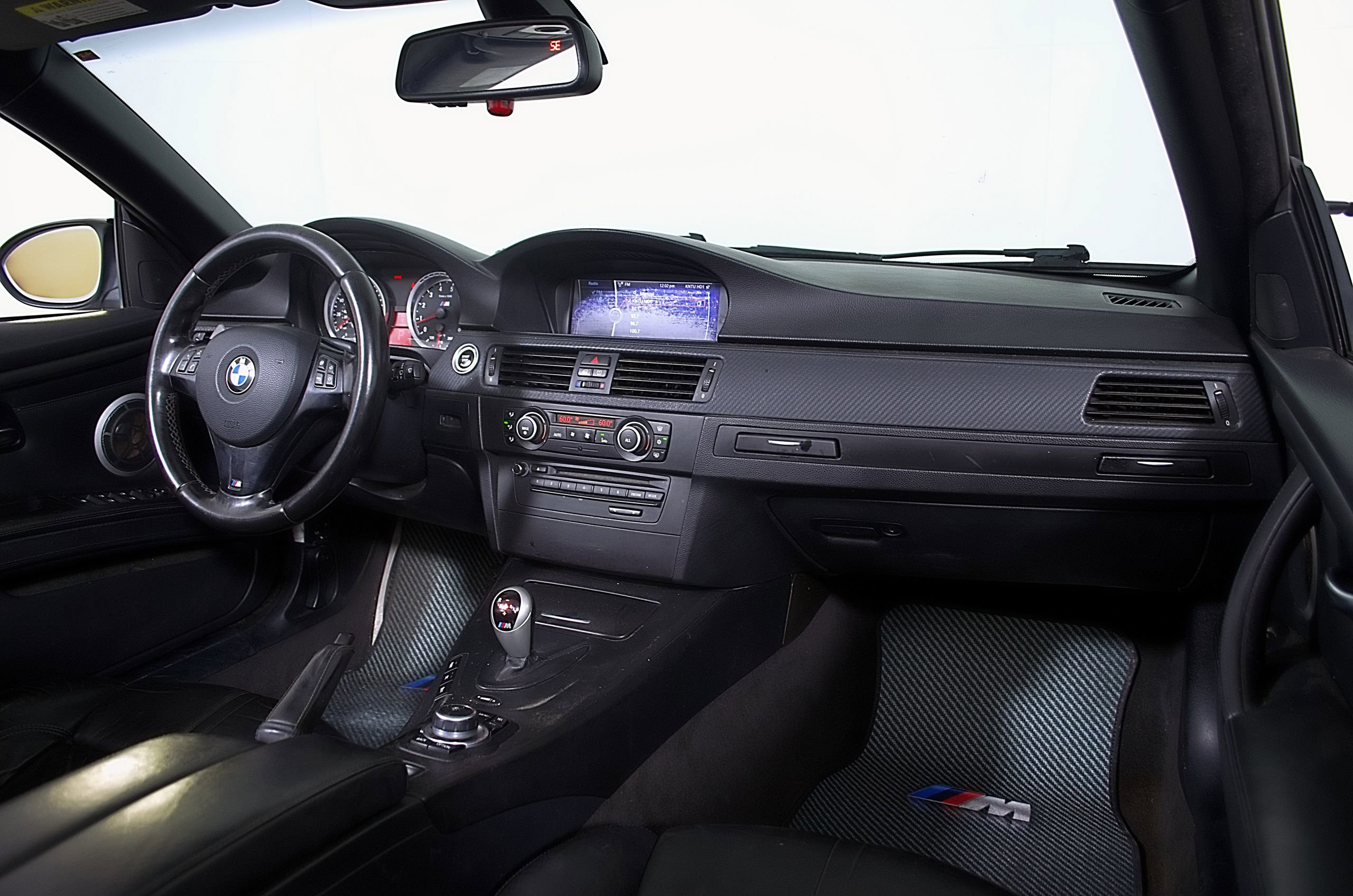 Used 2010 BMW M3 Convertible RWD image 22