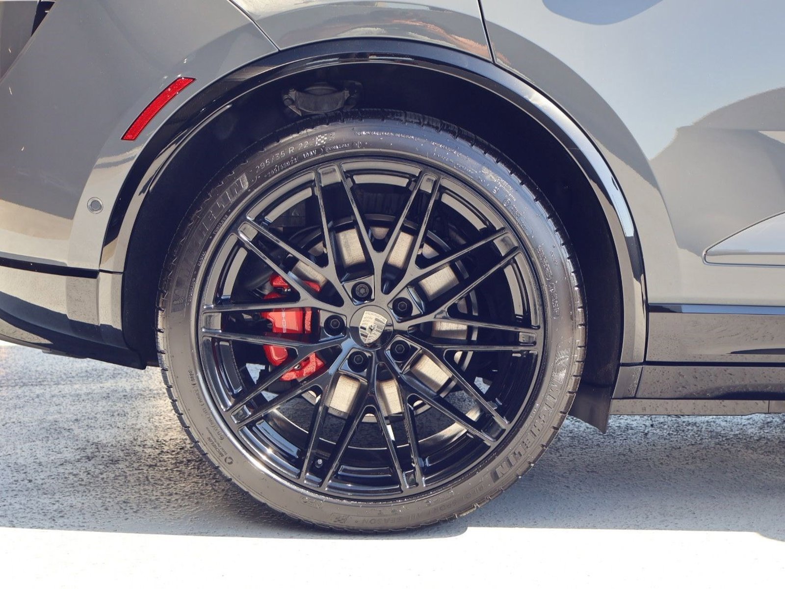 New 2026 Porsche Macan Turbo Electric image 27