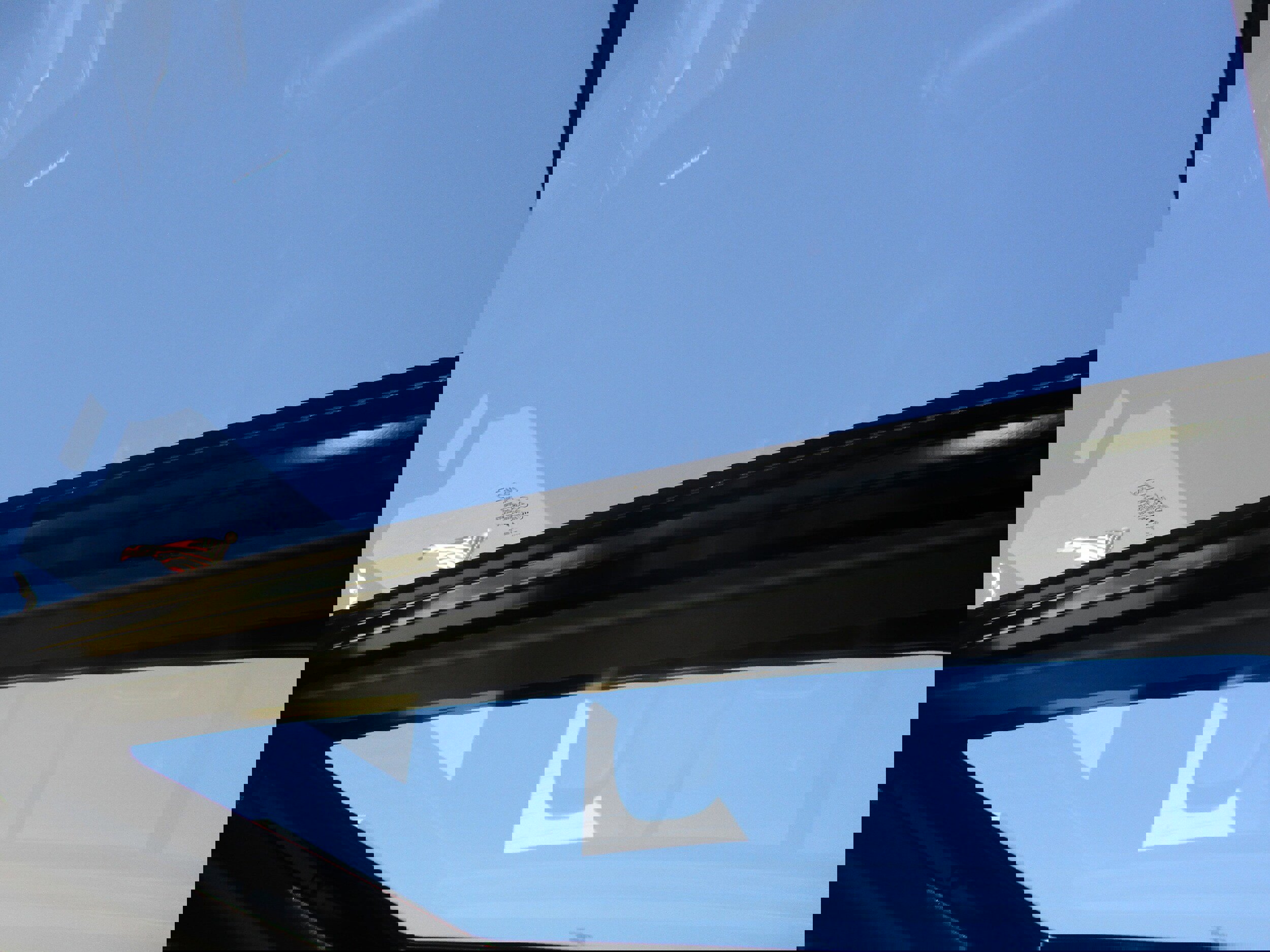 Used 2020 Ford F250 Platinum w/ FX4 Off-Road Package AWD/4WD image 40