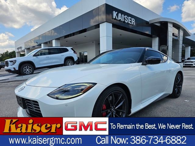 Used 2024 Nissan Z Performance w/ Floor Mat Package video 1