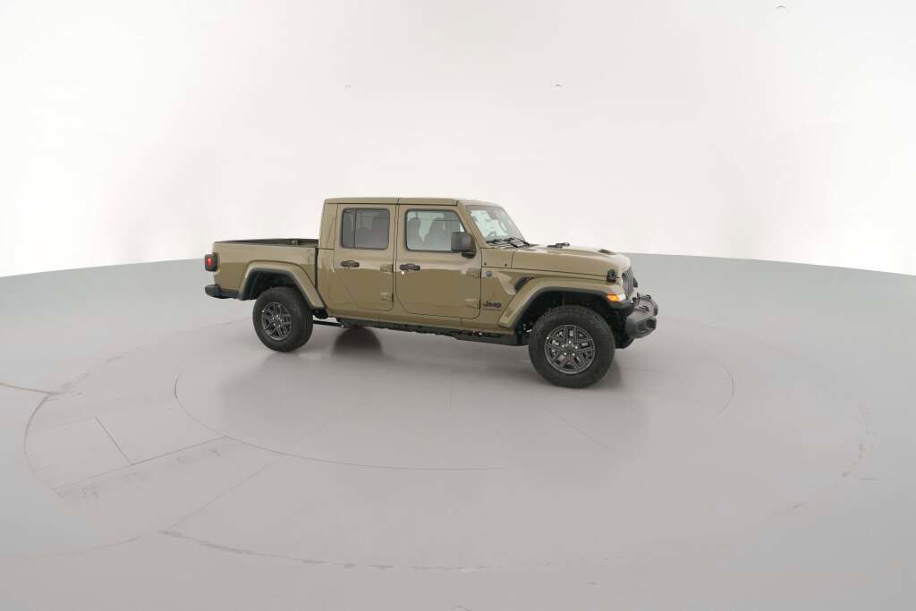 New 2026 Jeep Gladiator Sport image 15