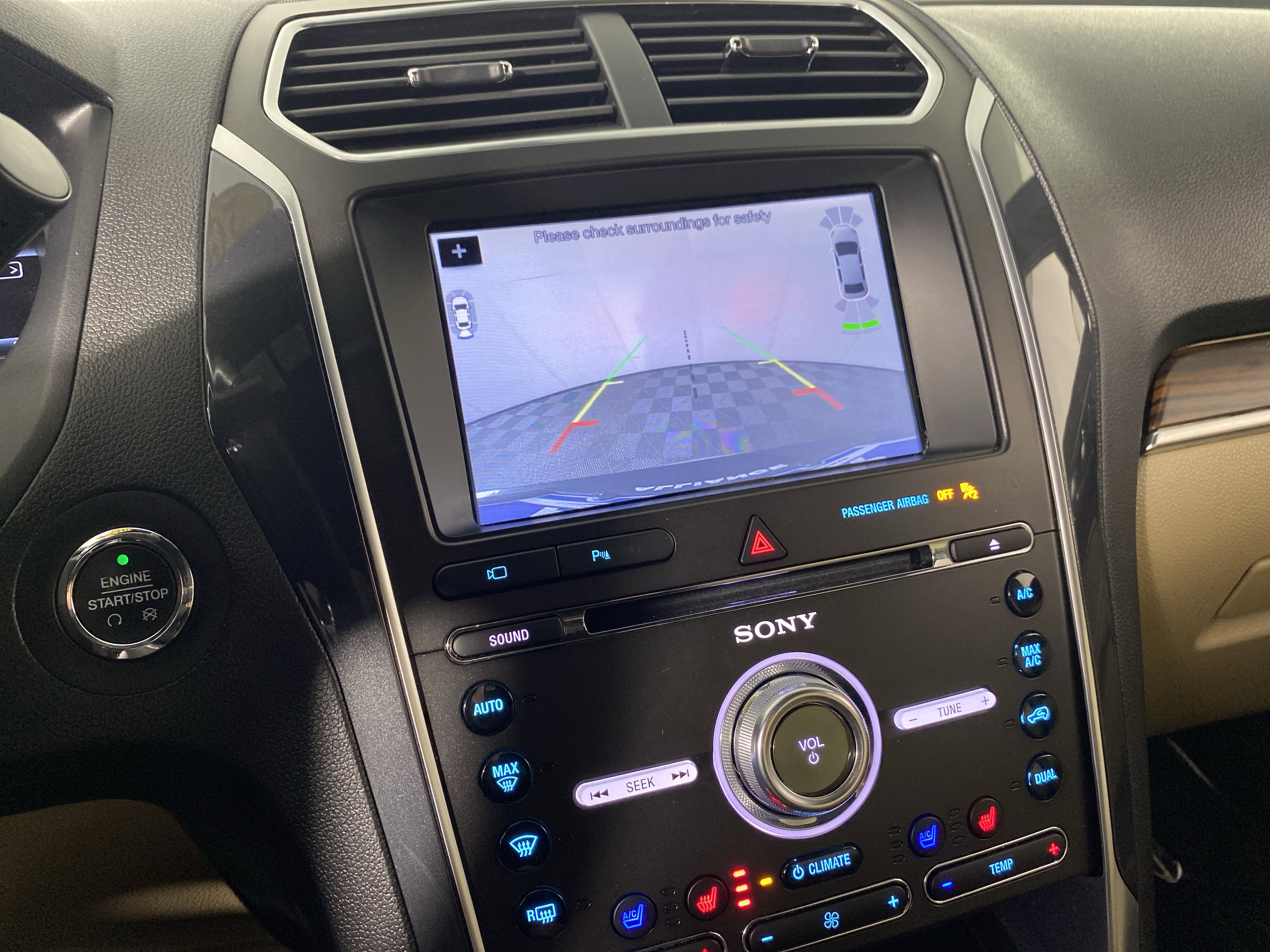 Used 2017 Ford Explorer Limited AWD/4WD image 5