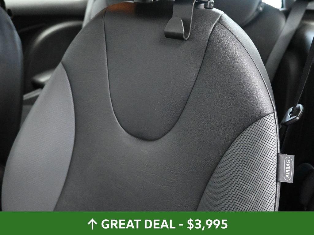 Used 2010 MINI Cooper Hardtop image 18