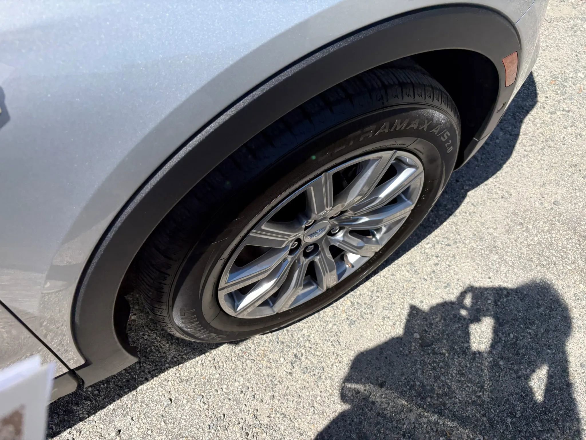 Used 2019 Cadillac XT4 Premium Luxury w/ Enhanced Visibility Package FWD image 8