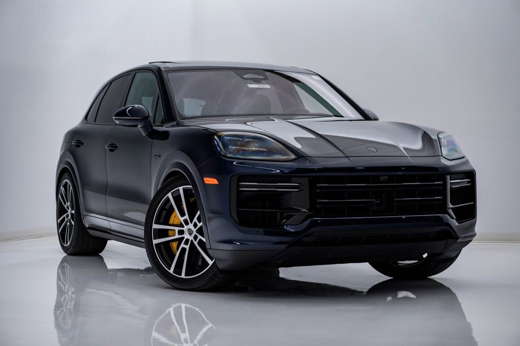 New 2026 Porsche Cayenne Turbo AWD/4WD image 8