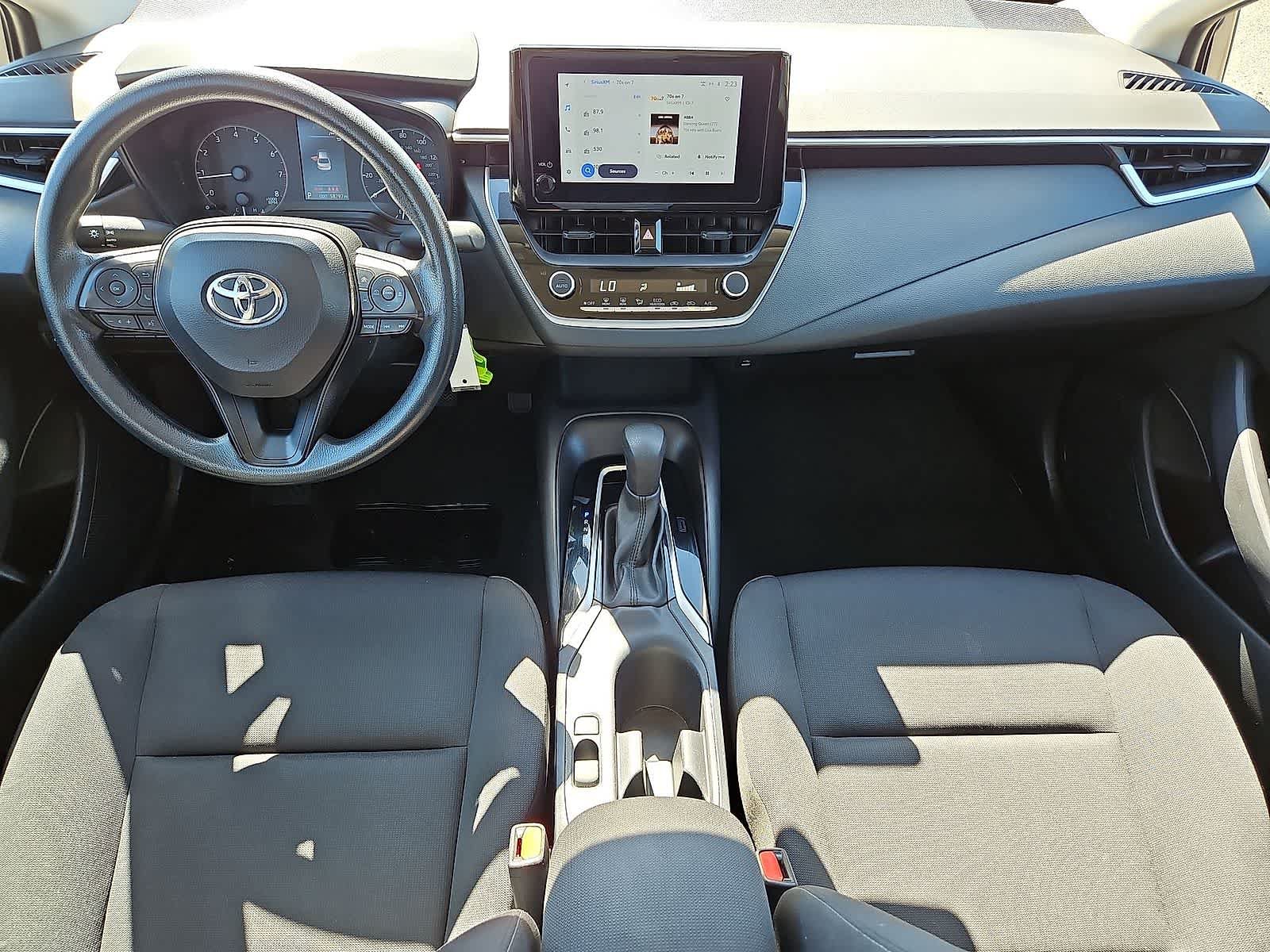 Used 2024 Toyota Corolla LE FWD image 11