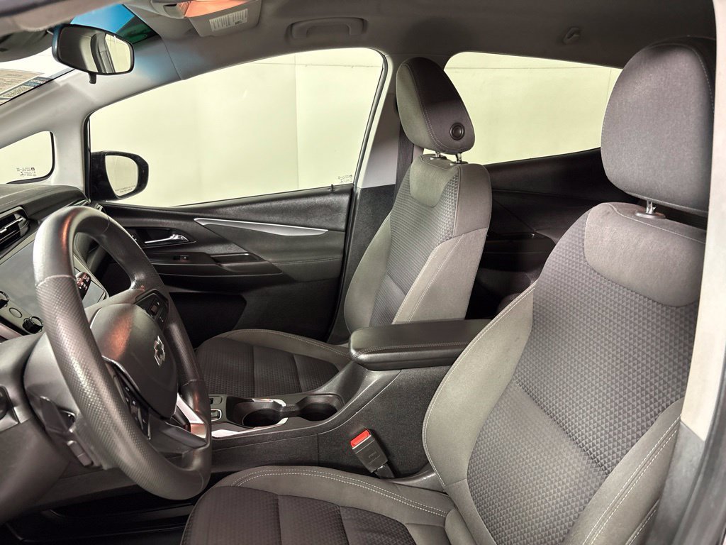 Used 2023 Chevrolet Bolt LT FWD image 27
