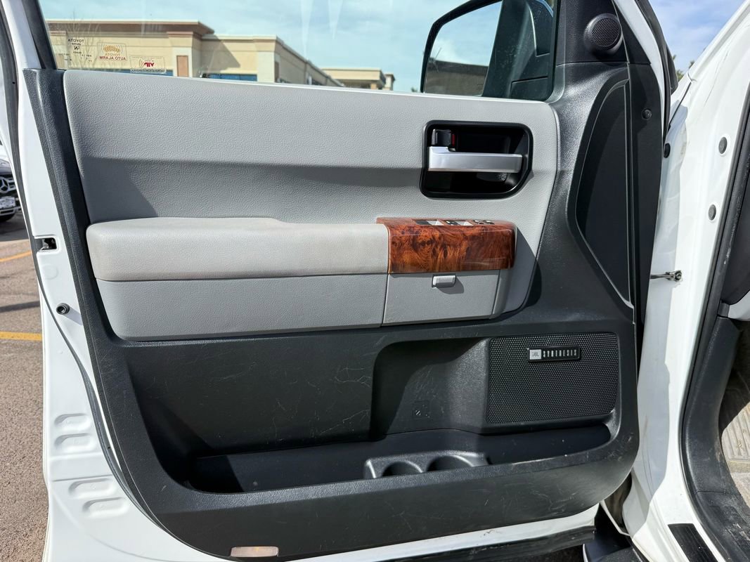 Used 2008 Toyota Sequoia Limited image 10