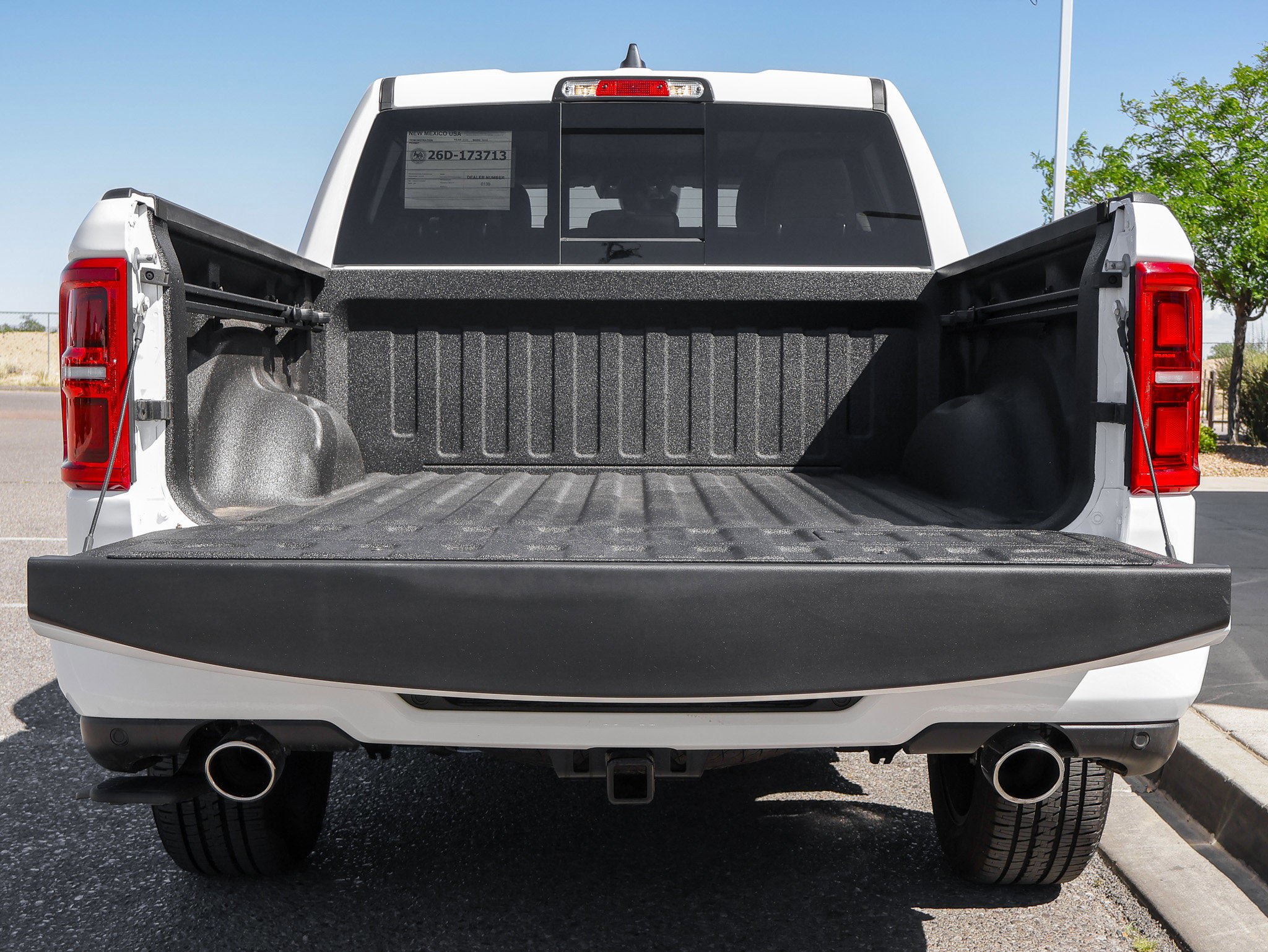Used 2026 RAM 1500 Limited w/ Bed Utility Group AWD/4WD image 19