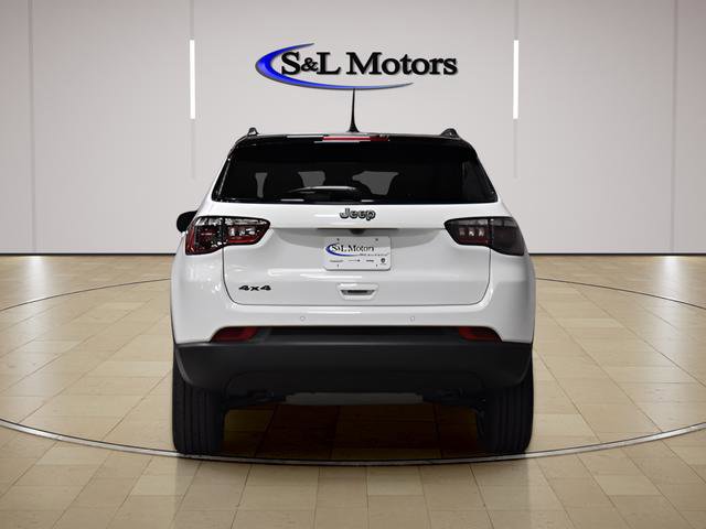 New 2026 Jeep Compass Limited w/ Sun, Sound & Navigation Group AWD/4WD image 5