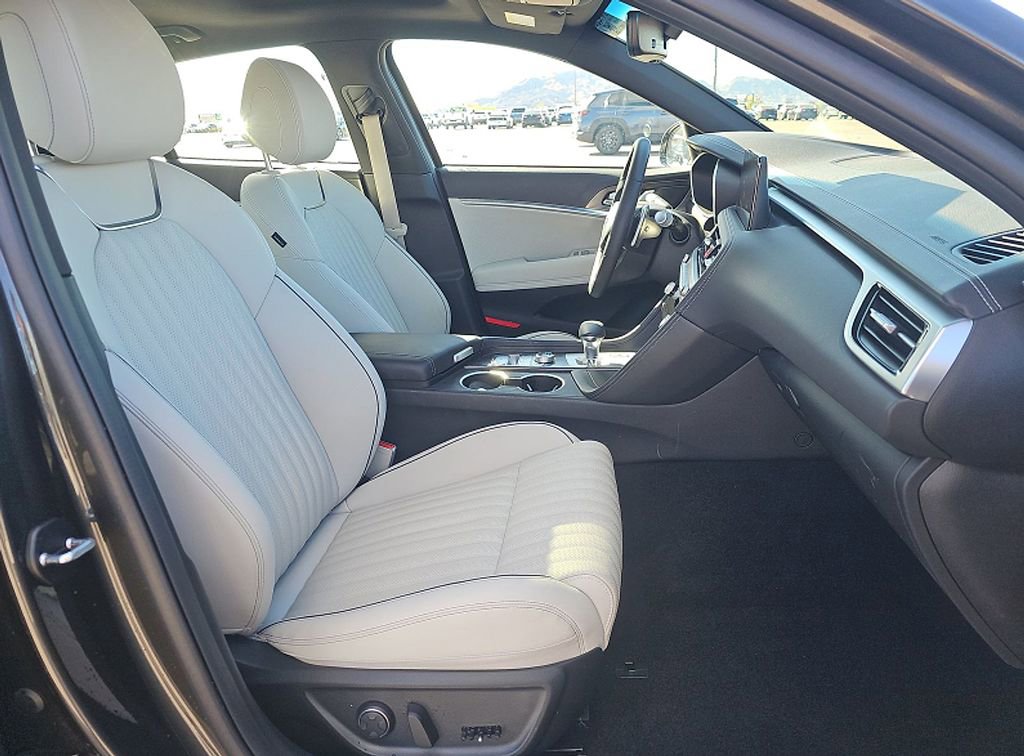 Used 2026 Genesis G70 3.3T Sport Prestige AWD/4WD image 13