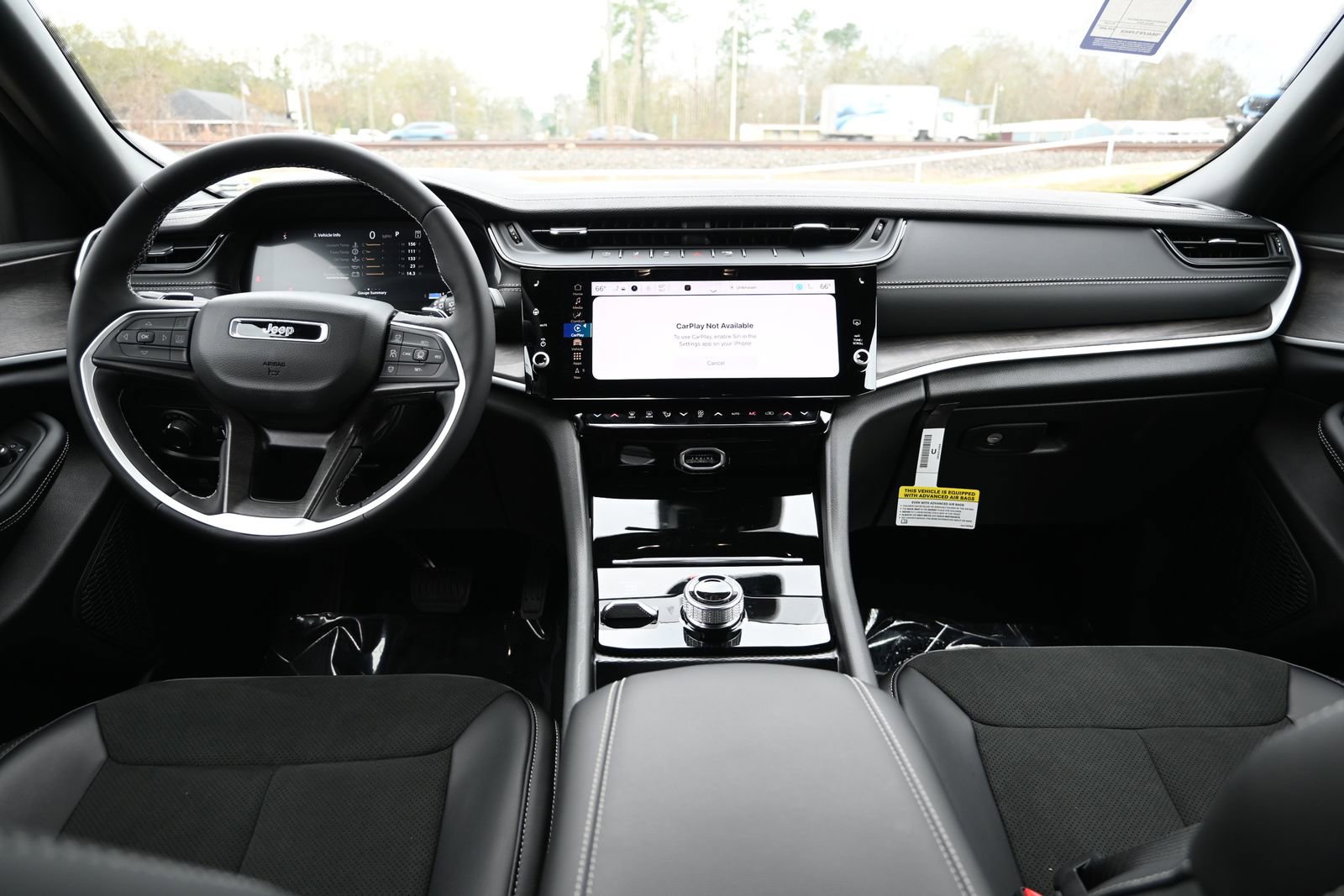 New 2026 Jeep Grand Cherokee Altitude image 16