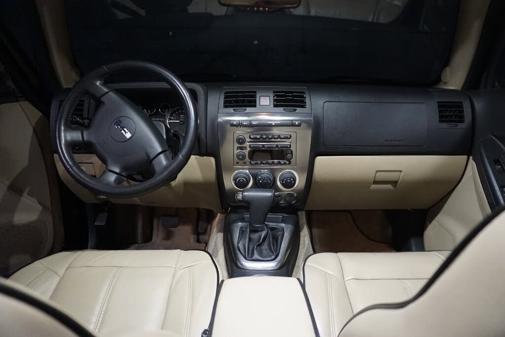 Used 2009 HUMMER H3 Luxury AWD/4WD image 13