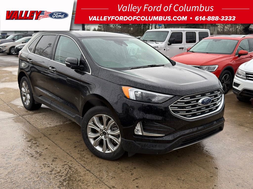 Used 2024 Ford Edge Titanium image 1