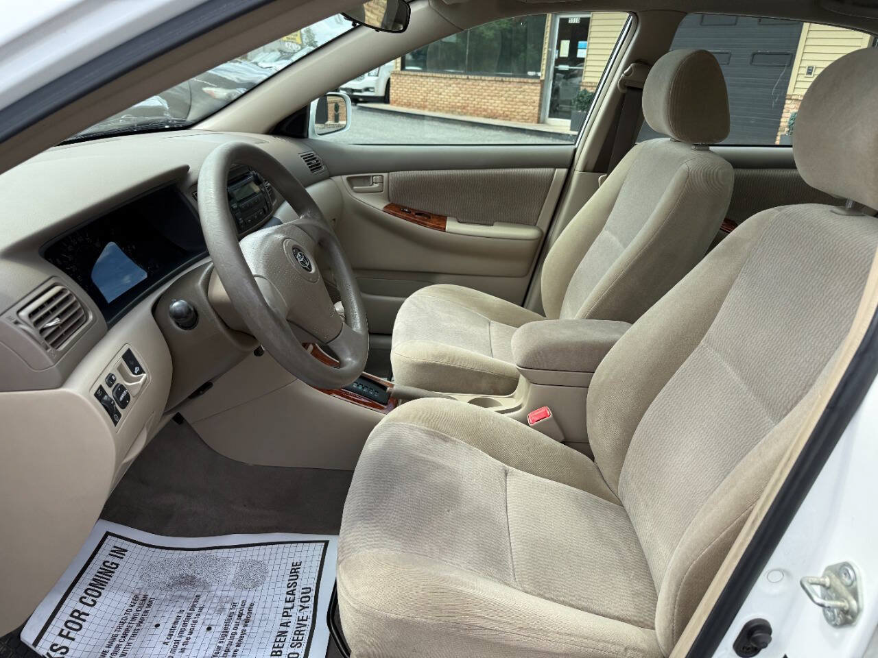 Used 2005 Toyota Corolla LE FWD image 13