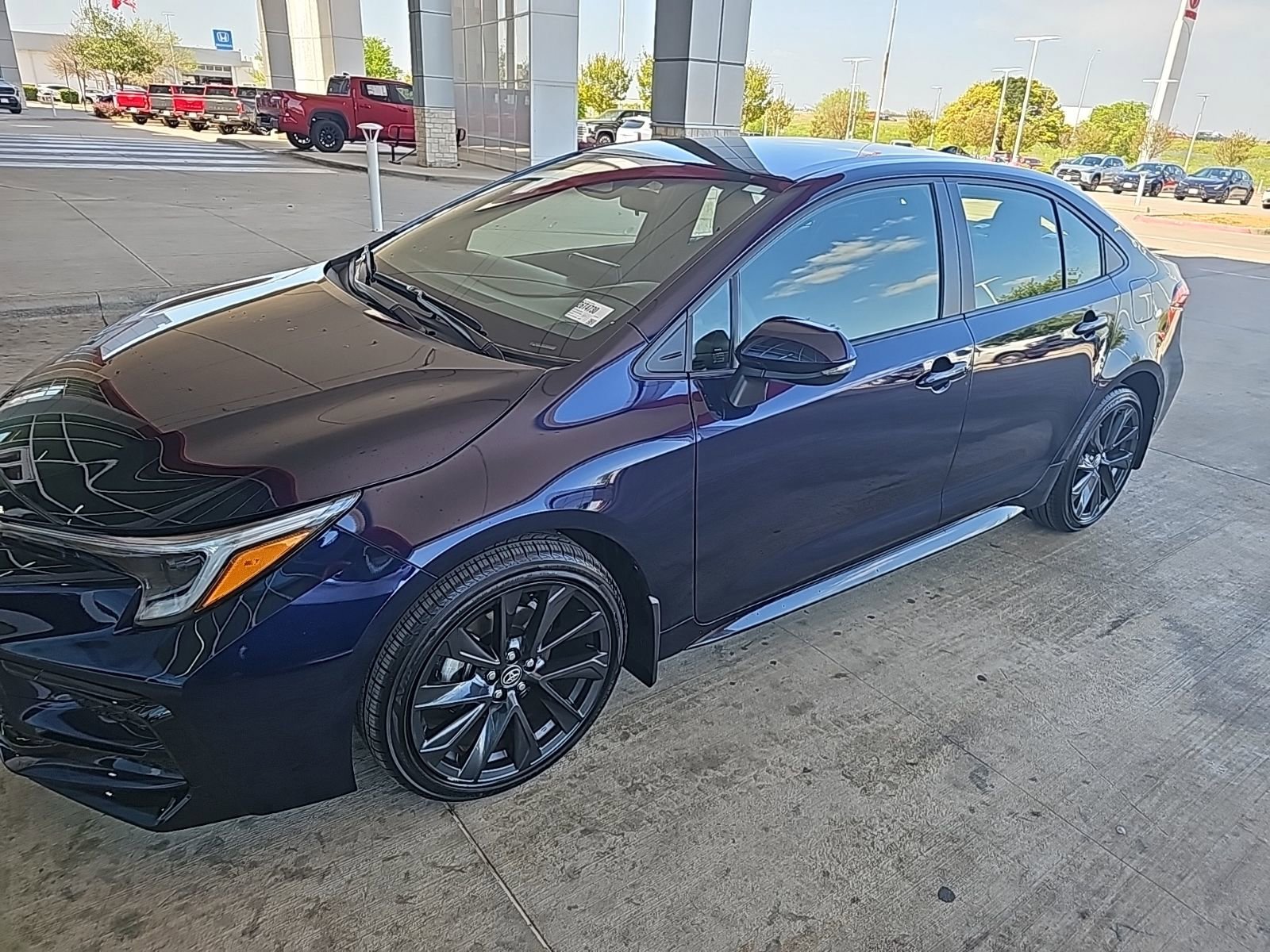 Used 2026 Toyota Corolla SE image 1