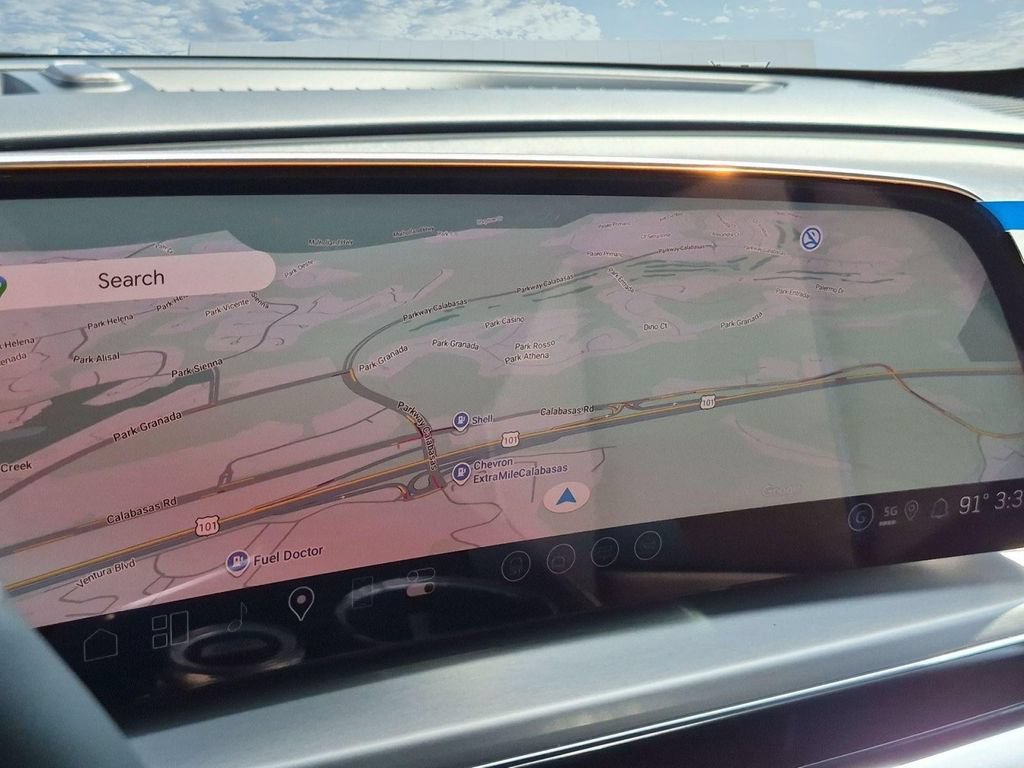 New 2026 Cadillac Lyriq Premium Sport AWD/4WD image 9