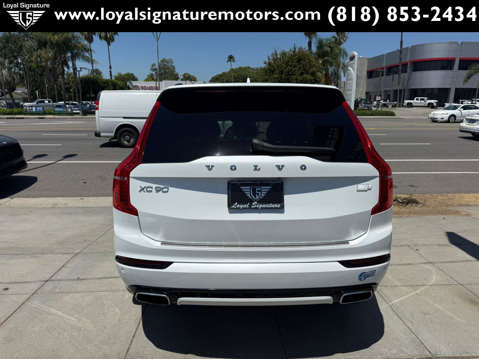 Used 2021 Volvo XC90 T8 R-Design w/ Advanced Package AWD/4WD image 6