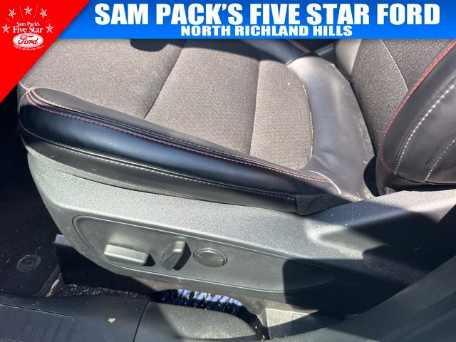 Used 2025 Ford Escape ST-Line w/ Tech Pack #1 FWD image 7