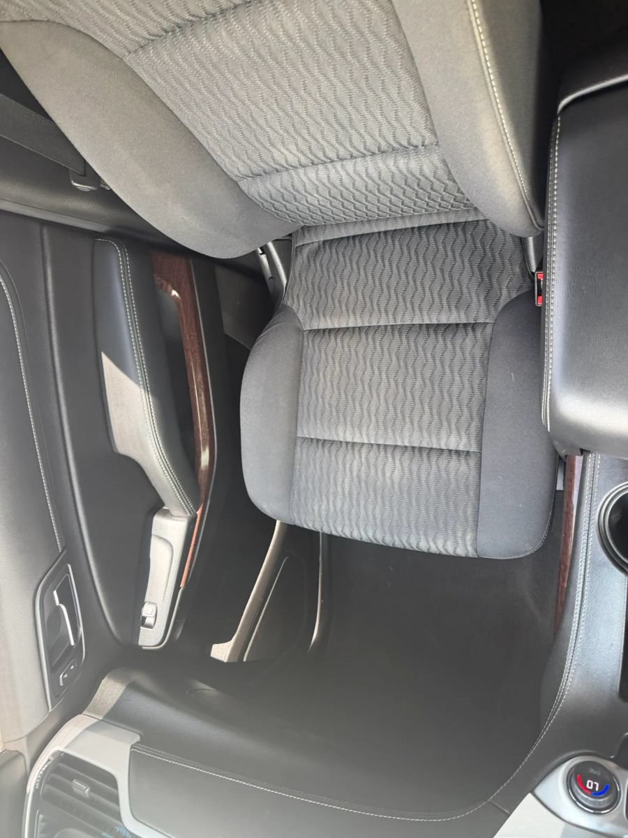 Used 2020 GMC Yukon SLE w/ SLE Value Package RWD image 15