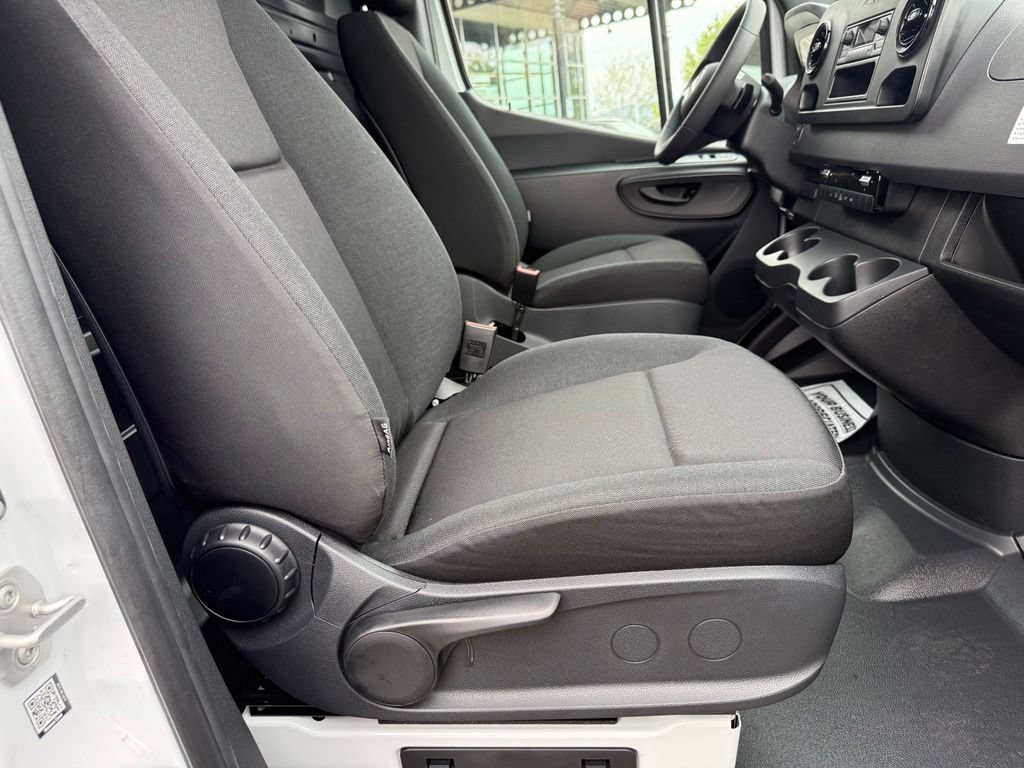 New 2026 Mercedes-Benz Sprinter 2500 image 14