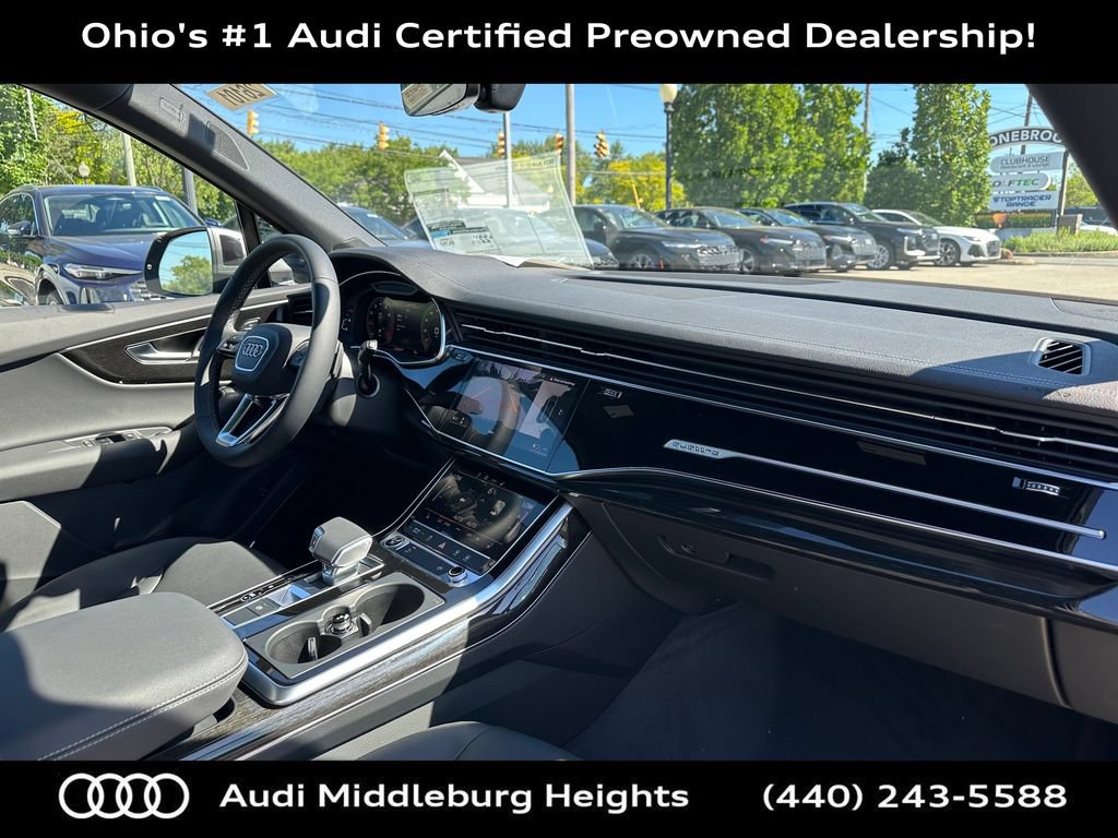 Used 2026 Audi Q7 2.0T Premium w/ Convenience Plus Package AWD/4WD image 18