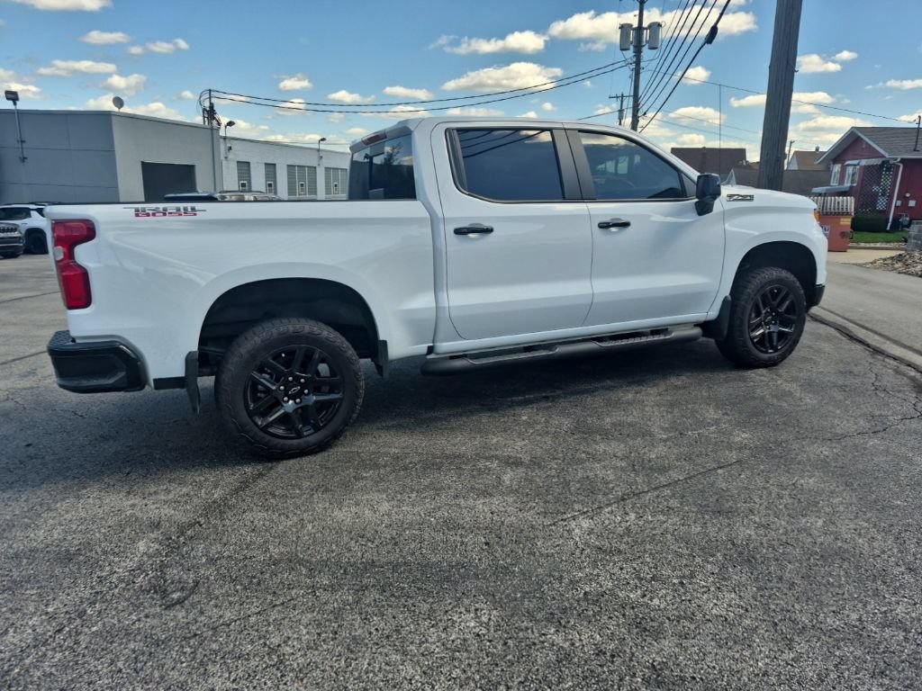 Used 2026 Chevrolet Silverado 1500 LT Trail Boss w/ LT Trail Boss Premium Package AWD/4WD image 8