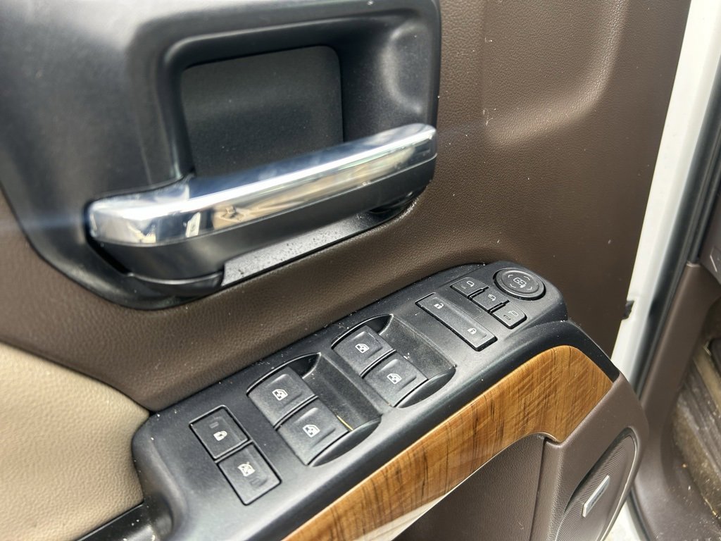 Used 2014 GMC Sierra 1500 SLT w/ SLT Crew Cab Value Package image 11