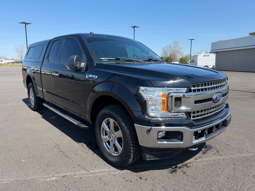 Used 2018 Ford F150 XLT w/ Equipment Group 302A Luxury image 3